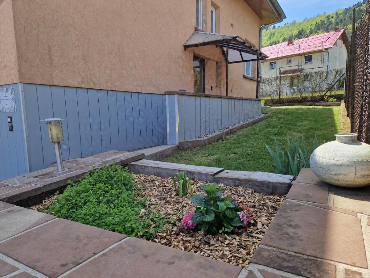 Apartment L'ecole Buissonniere
